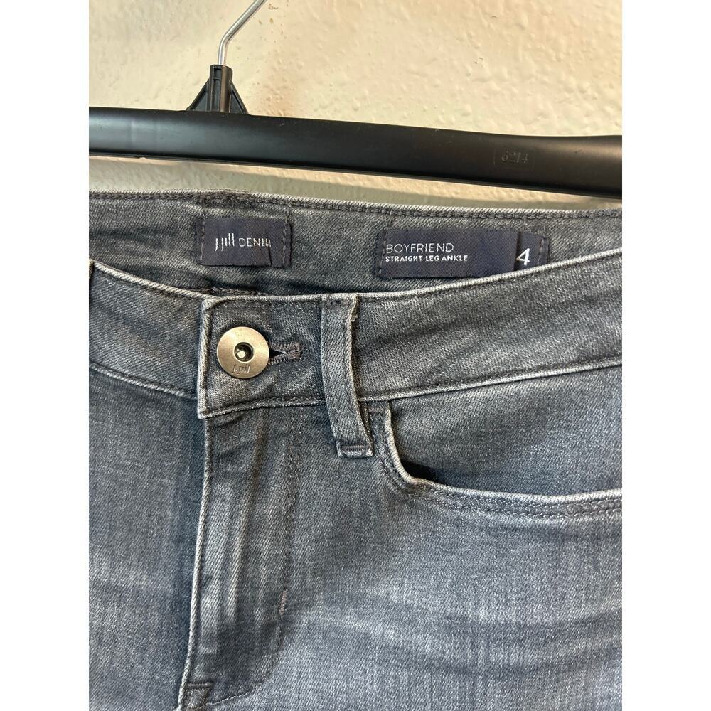 J. Jill Boyfriend Gray Straight Leg Ankle Stretch Jean Size 4 - Picture 3 of 11